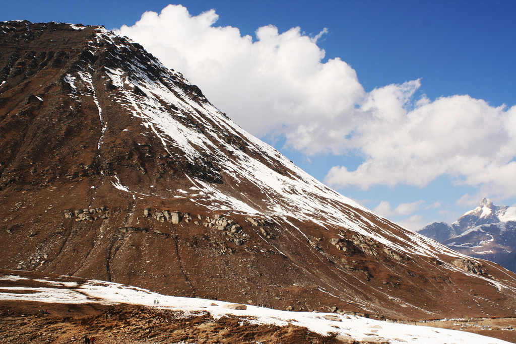Himachal honeymoon package from Delhi
